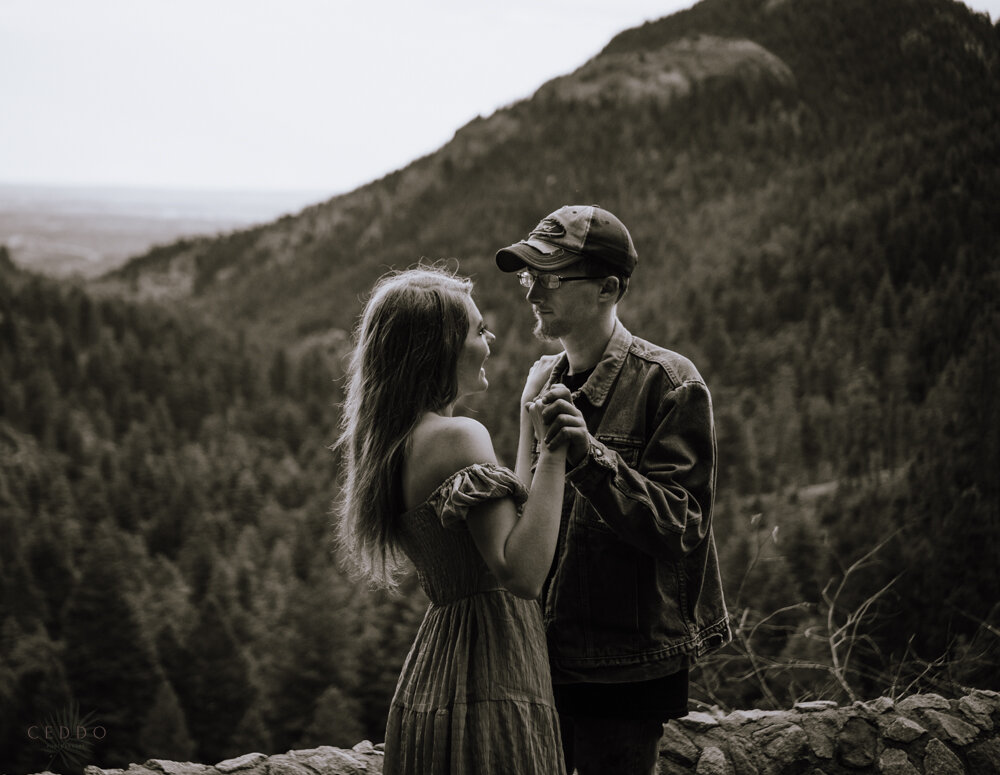 Victoria&PatrickEngagementPhotos-48.jpg